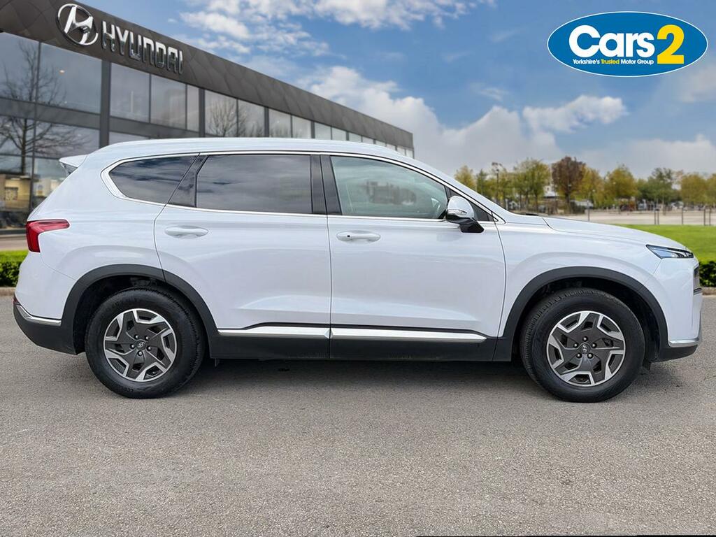 Hyundai Santa Fe 1.6 Tgdi Hybrid Premium LV22FHN White #2