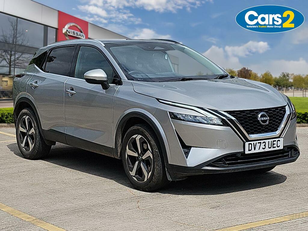 Nissan Qashqai 1.3 Dig-t Mh N-connecta Silver