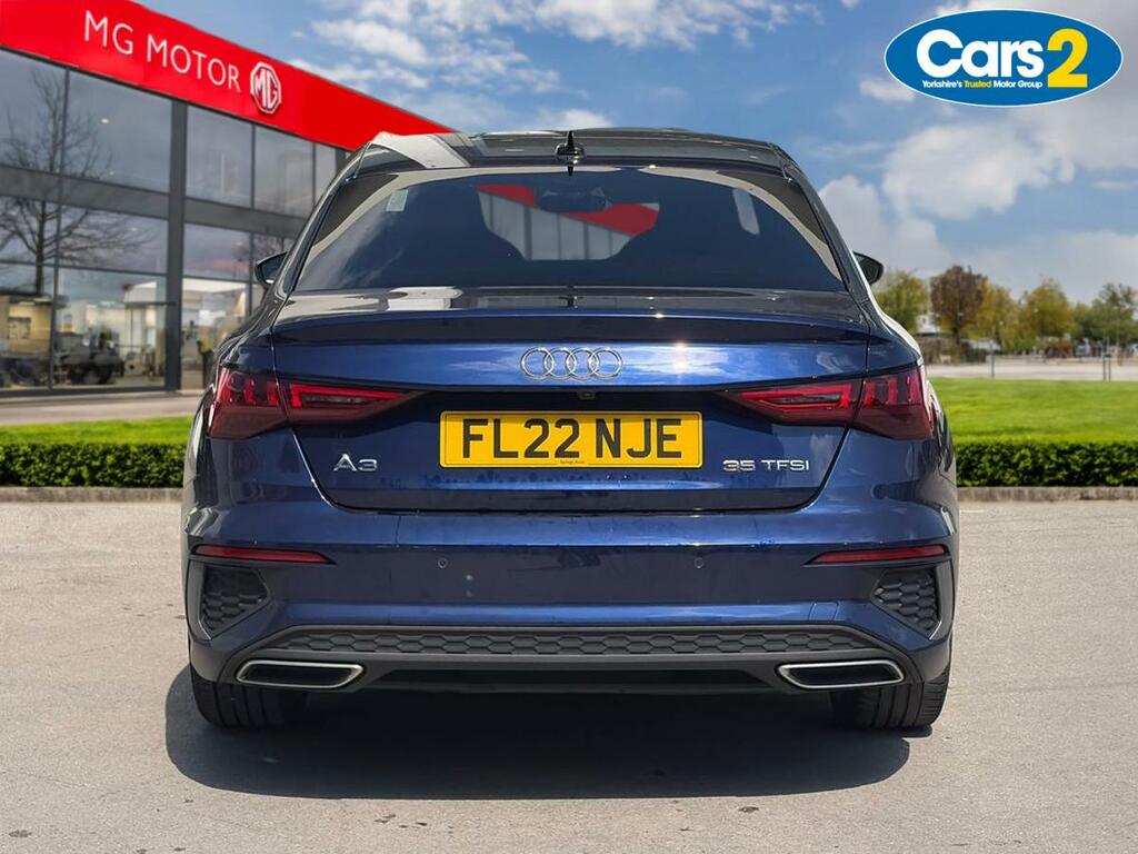 Audi A3 35 Tfsi S Line S Tronic FL22NJE Blue #4