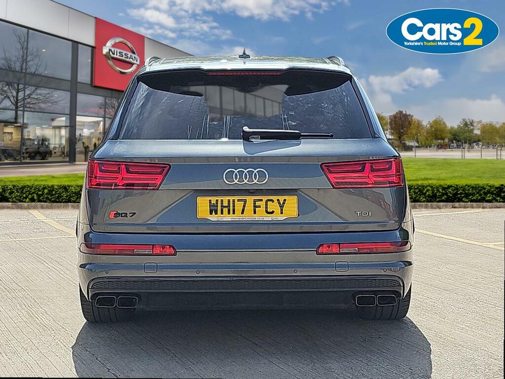 Audi Q7 Sq7 Quattro Tip MH12CUS Grey #4