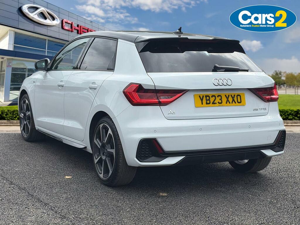 Audi A1 25 Tfsi Black Edition S Tronic YB23XXO White #5