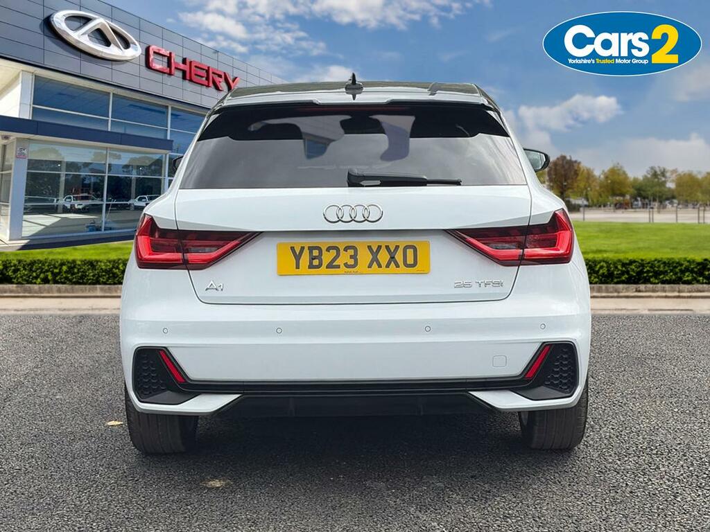 Audi A1 25 Tfsi Black Edition S Tronic YB23XXO White #4