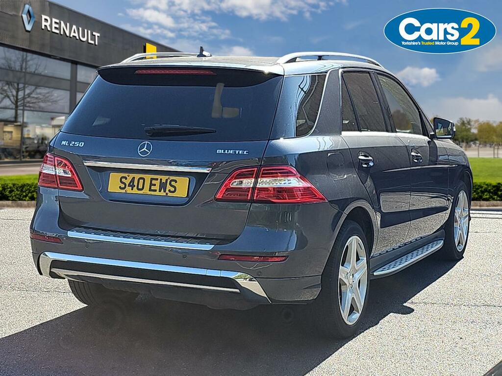 Mercedes-Benz M Class Ml250 Cdi Bluetec Amg Line Premium Grey #3
