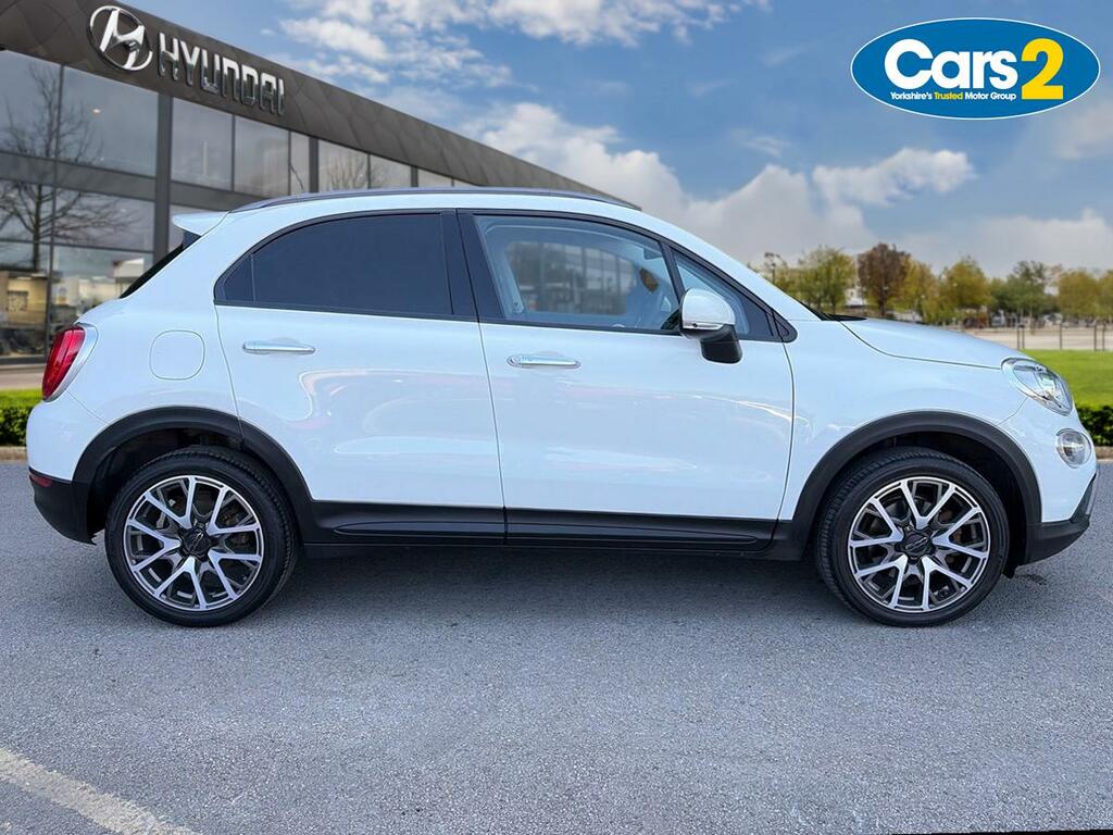 Fiat 500X 1.6 Multijet Cross Plus R777CLO White #2