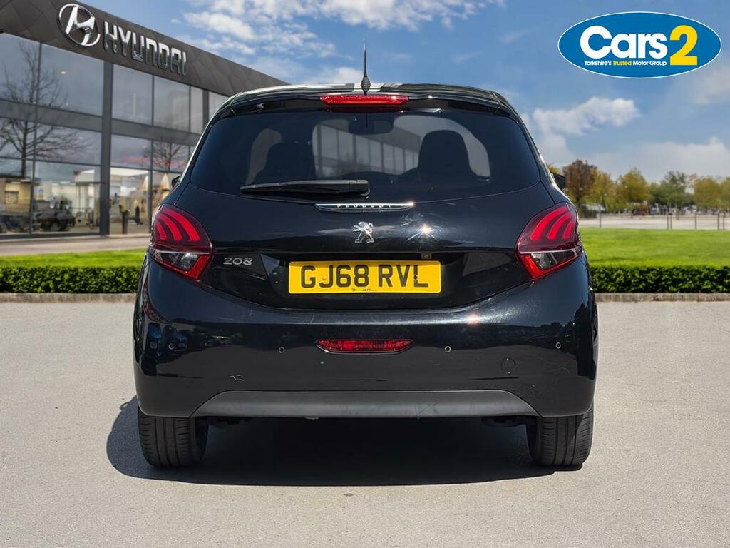 Peugeot 208 1.2 Puretech 82 Tech Edition Start Stop Black #4