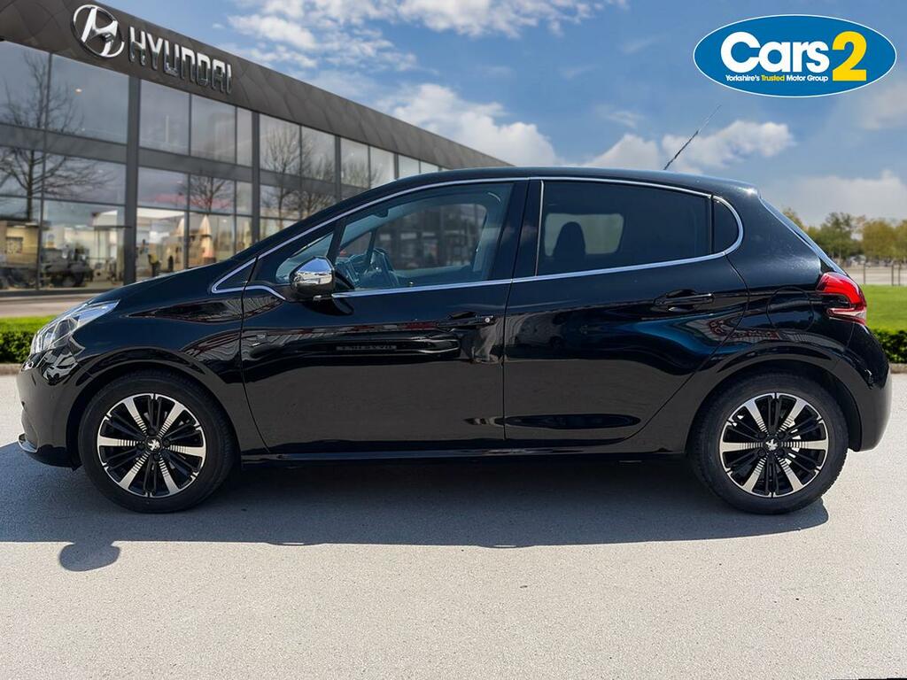 Peugeot 208 1.2 Puretech 82 Tech Edition Start Stop Black #6