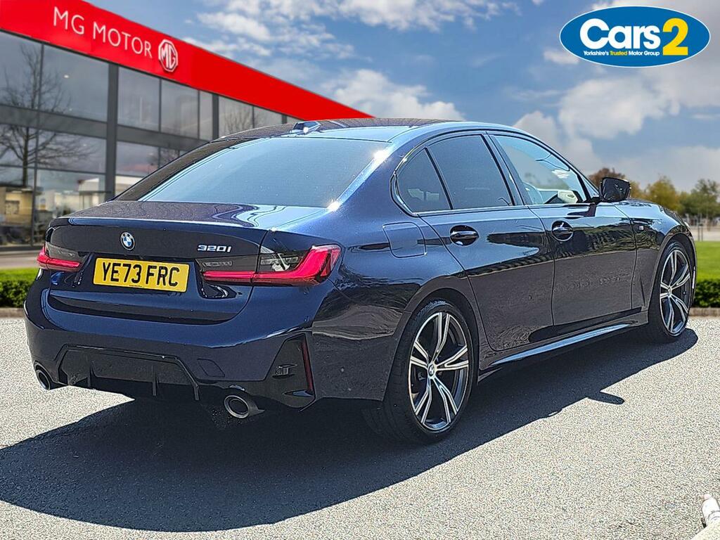 BMW 3 Series 320I M Sport Step YE73FRC Blue #3