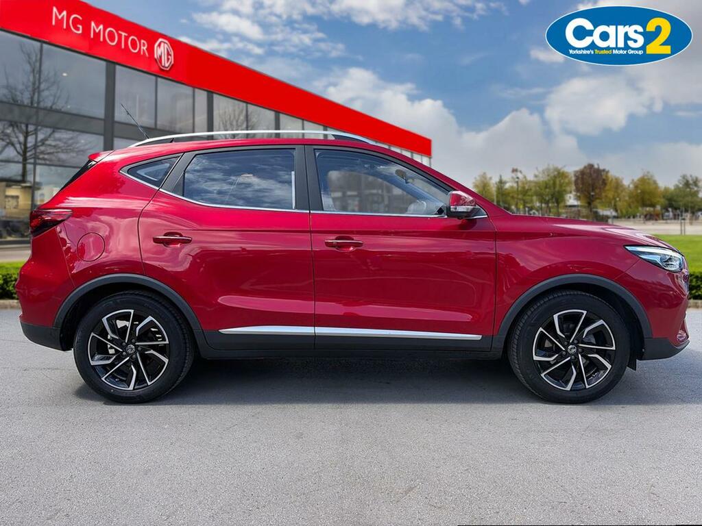 MG ZS 1.0T Gdi Exclusive Red #2