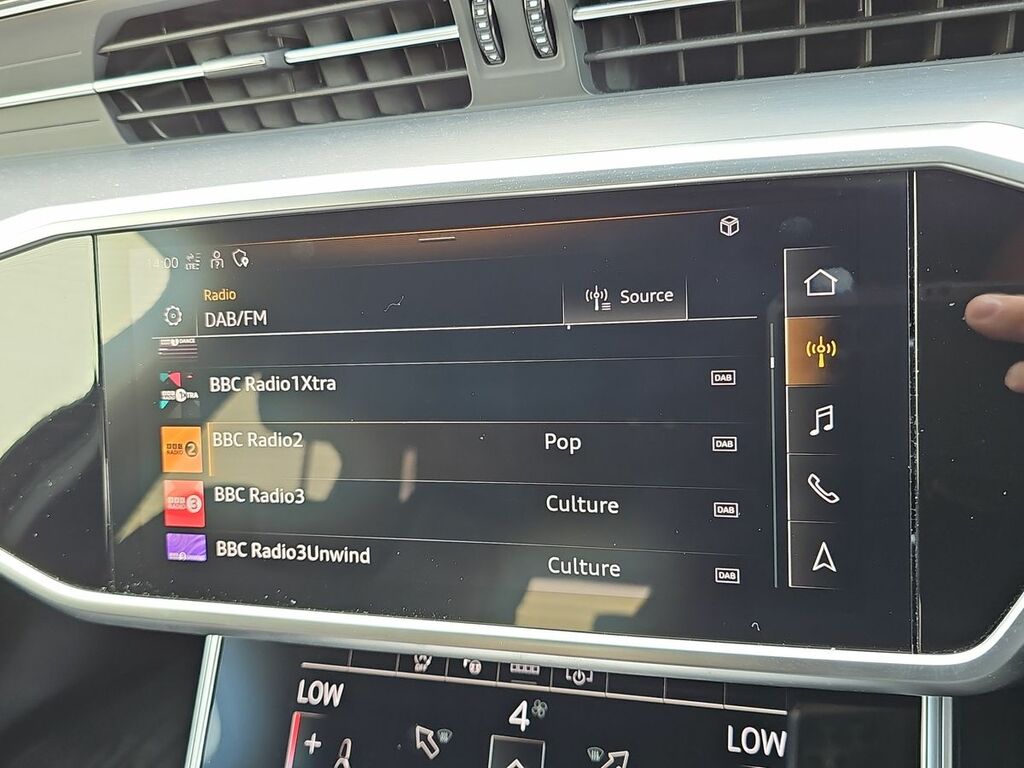 Audi A6 2023 2.0 Tdi 40 S Line Estate S Tronic Black #56