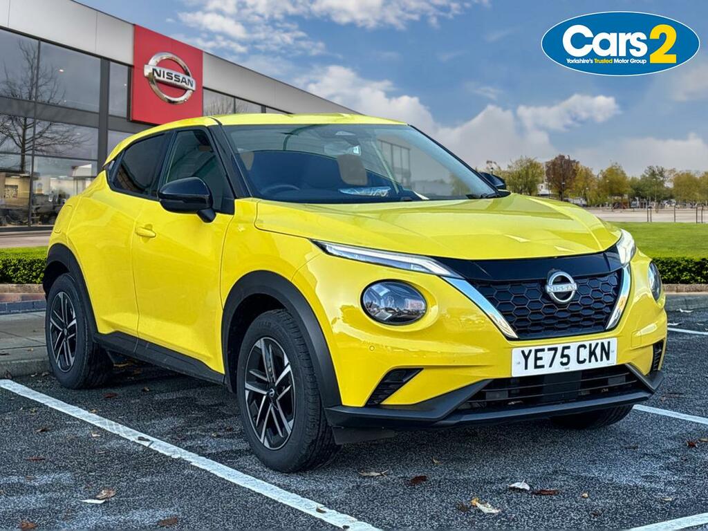 Nissan Juke 1.6 Hybrid N-connecta Yellow