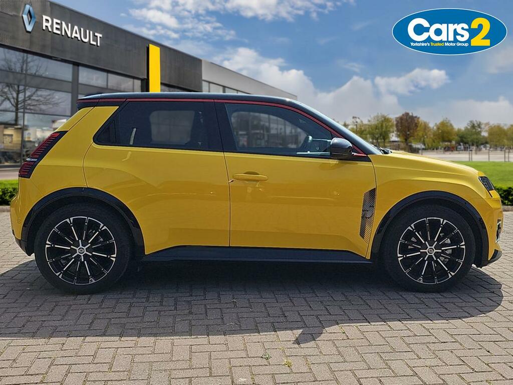Renault 5 E-Tech 110Kw Iconic Five Comfort Range 52Kwh Yellow #2