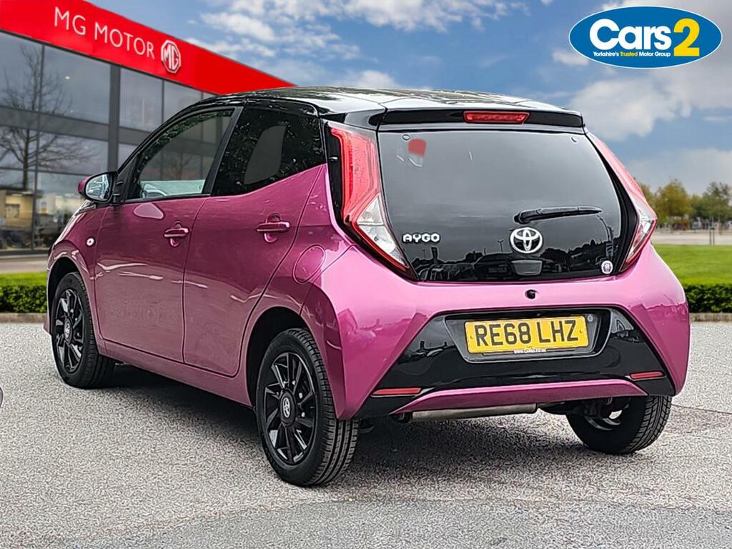 Toyota Aygo 1.0 Vvt-i X-cite 5 Tss Purple #5