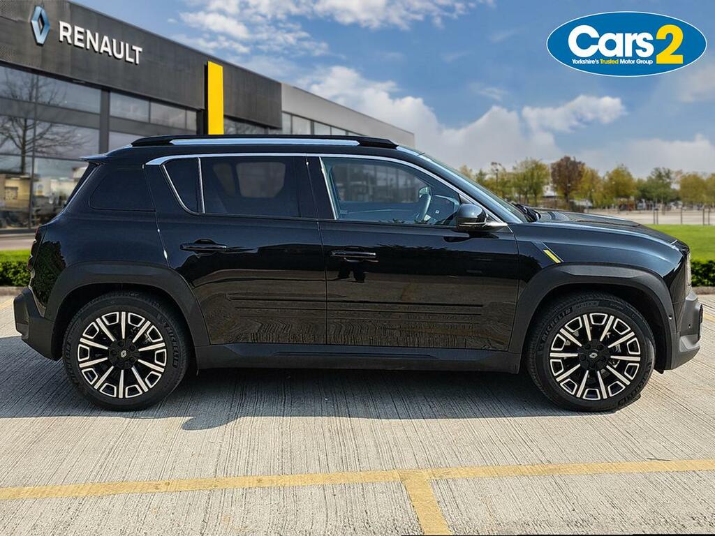 Renault 4 E-Tech 110Kw Iconic 52Kwh Comfort Range HK25XWF Black #2