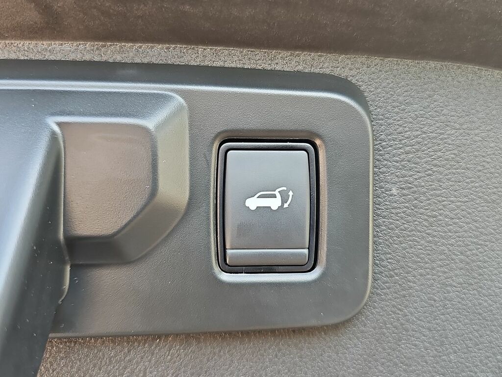 Renault Scenic 160Kw Techno 87Kwh Long Range White #25