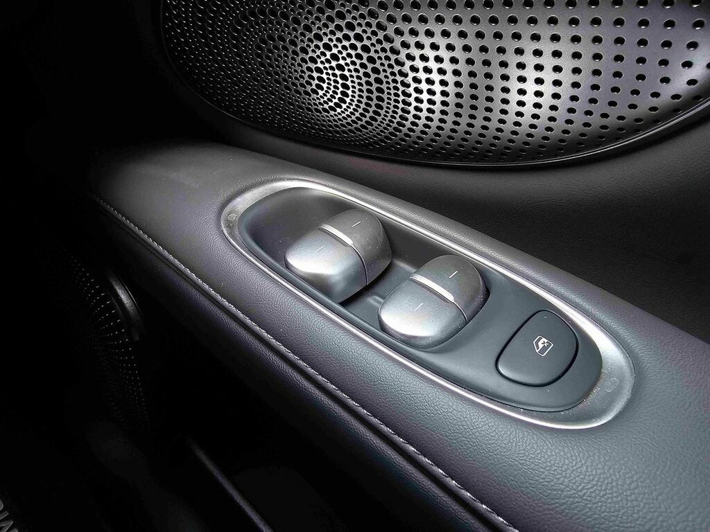 MG IM6 100Kwh Launch Edition Suv 4Wd 7 Black #32