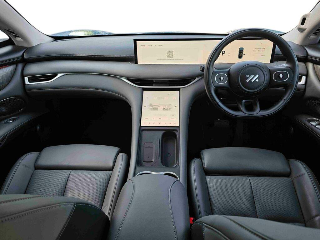 MG IM6 100Kwh Launch Edition Suv 4Wd 7 Black #11