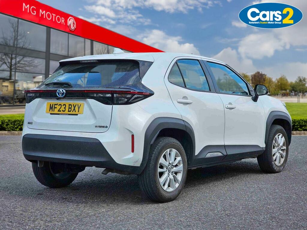 Toyota Yaris Cross 1.5 Vvt-h Icon Suv Hybrid E-cvt Euro 6 MF23BXY White #3