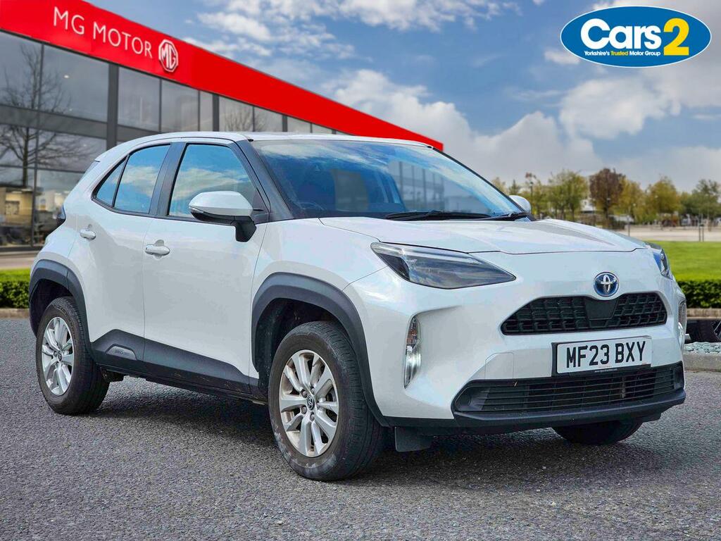 Toyota Yaris Cross 1.5 Hybrid Icon Cvt White