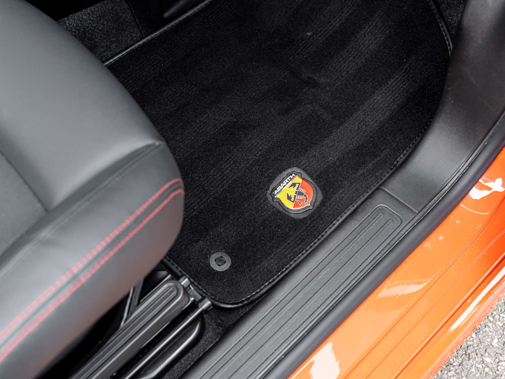 Abarth 695 Automatic Grey #23