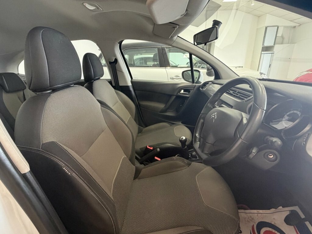 Citroen C3 1L Vtr SM63KGZ White #6