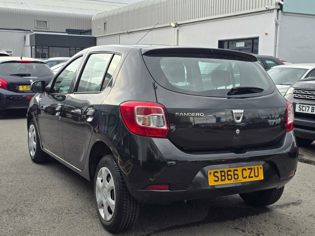 Dacia Sandero 1L Ambiance Black #4