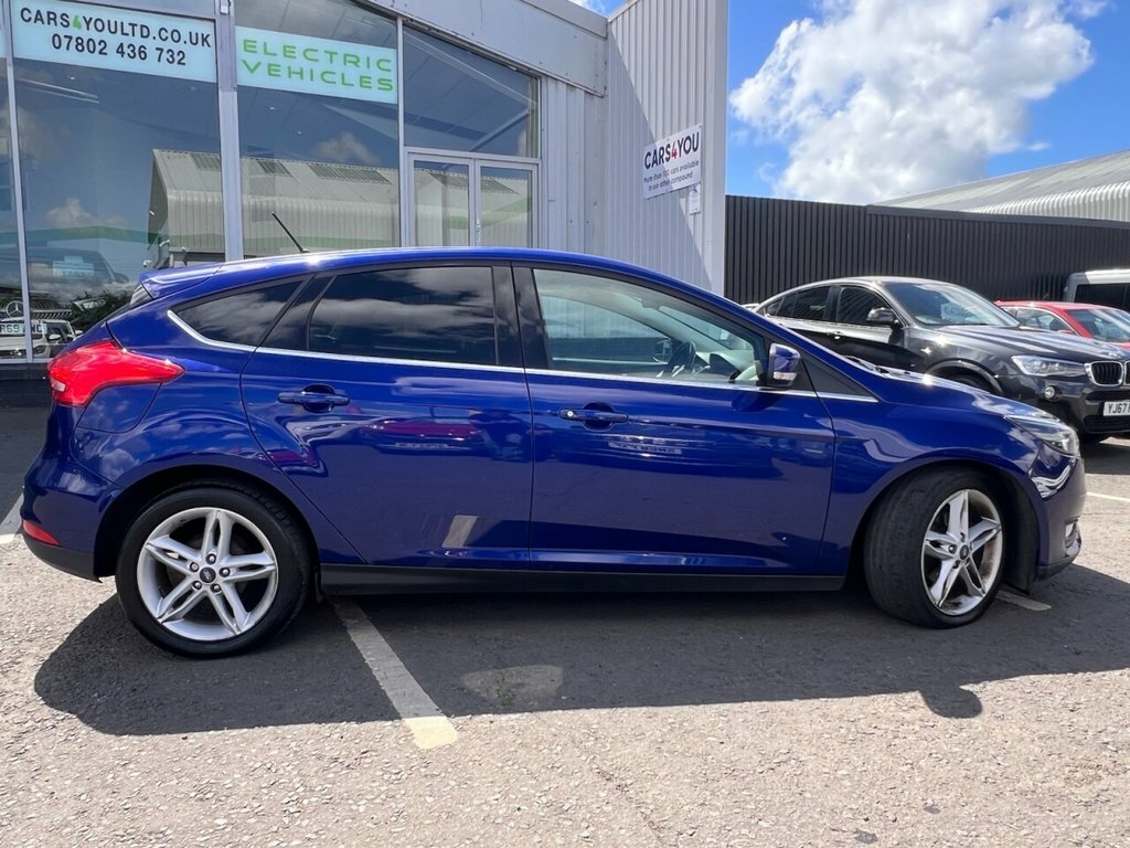 Ford Focus 1.5L Zetec Edition WV67SVS Blue #5