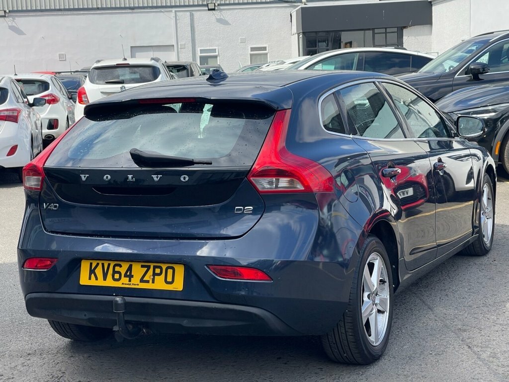 Volvo V40 1.6L Se KV64ZPO Blue #5