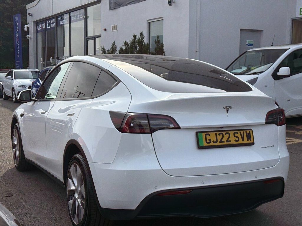 Tesla Model Y Suv GJ22SVW White #6