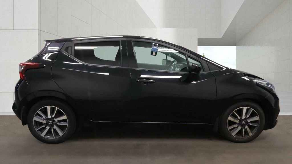 Nissan Micra 1L N-connecta Black #4