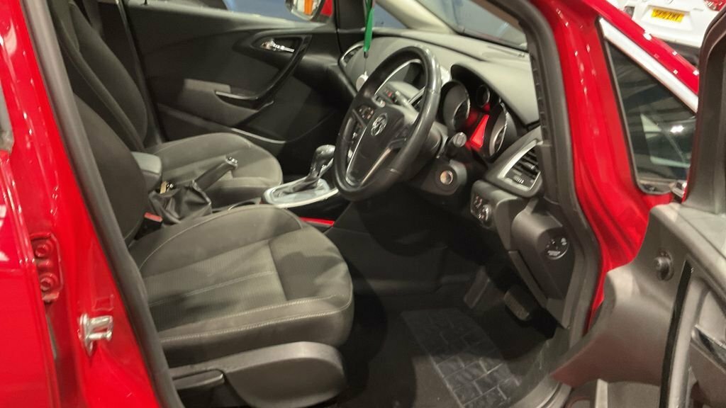 Vauxhall Astra 1.6I Sri Sports Tourer Euro 6 Red #11