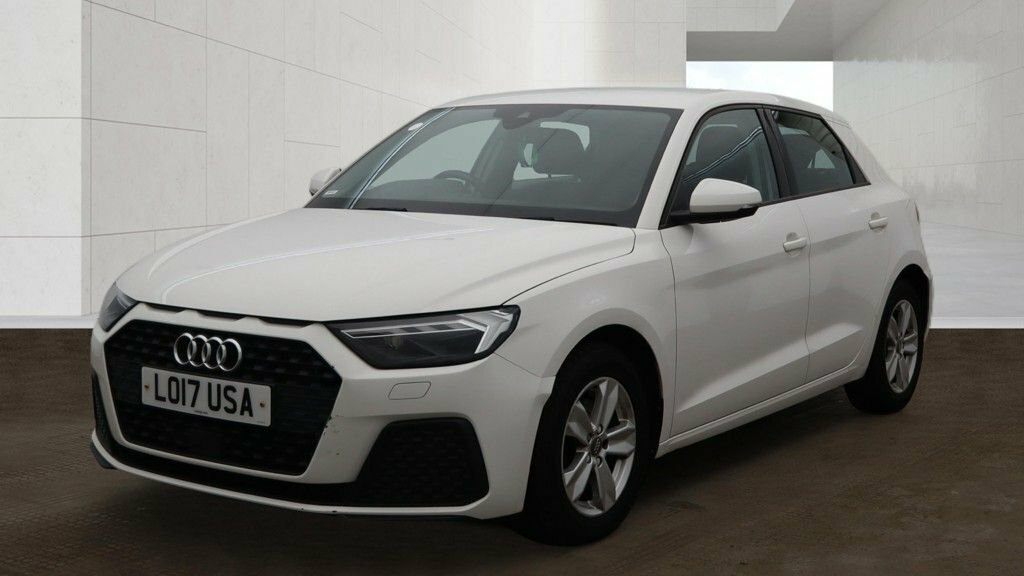 Audi A1 1L Se White #2