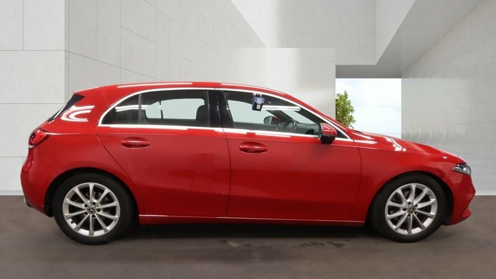 Mercedes-Benz A Class 1.5L Sport Red #5