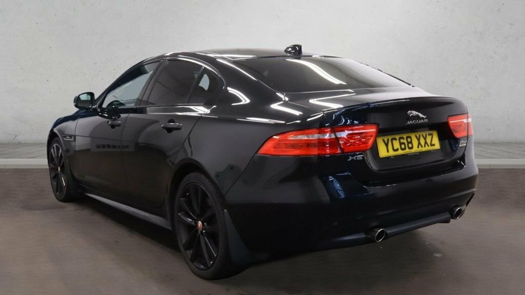 Jaguar XE 2L R-sport YC68XXZ Black #3
