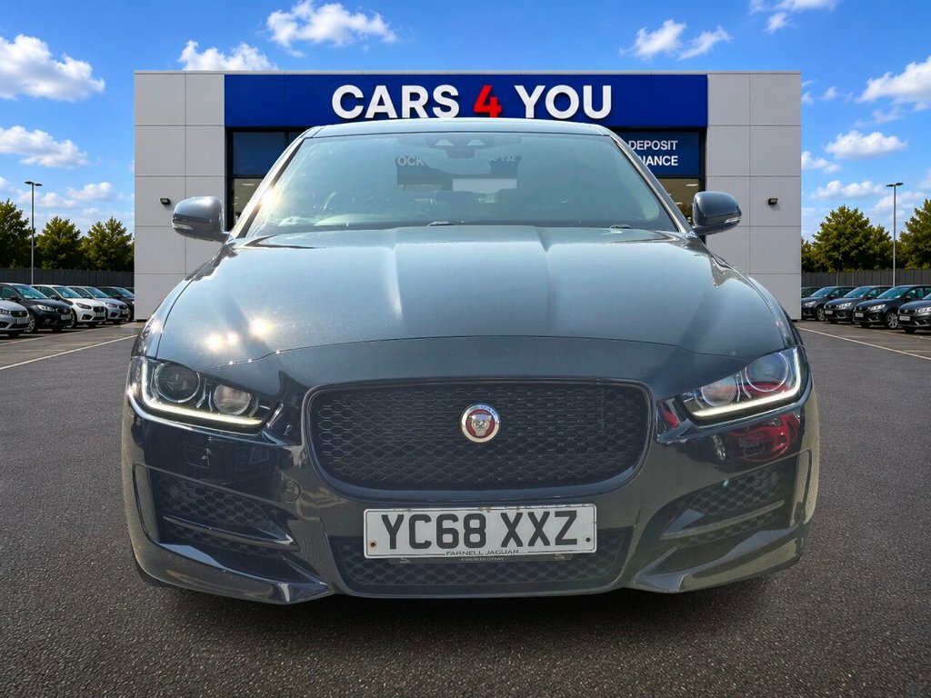 Jaguar XE 2L R-sport Black #2