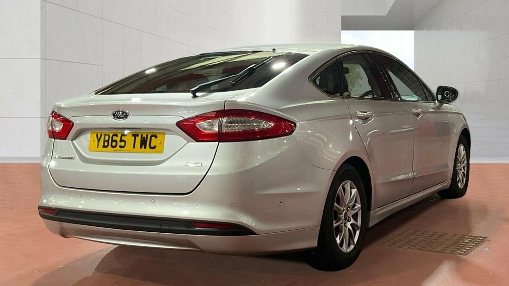 Ford Mondeo 1.5L Zetec Silver #4