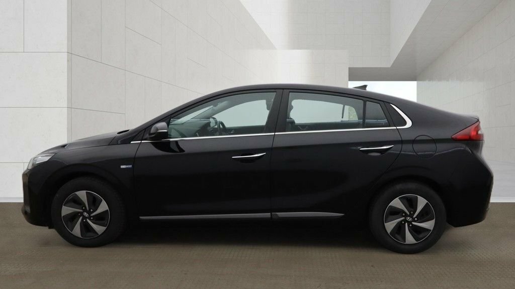 Hyundai Ioniq 1.6L Premium Se Black #6
