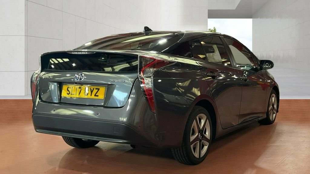 Toyota Prius+ 1.8L Business Edition Plus Grey #4