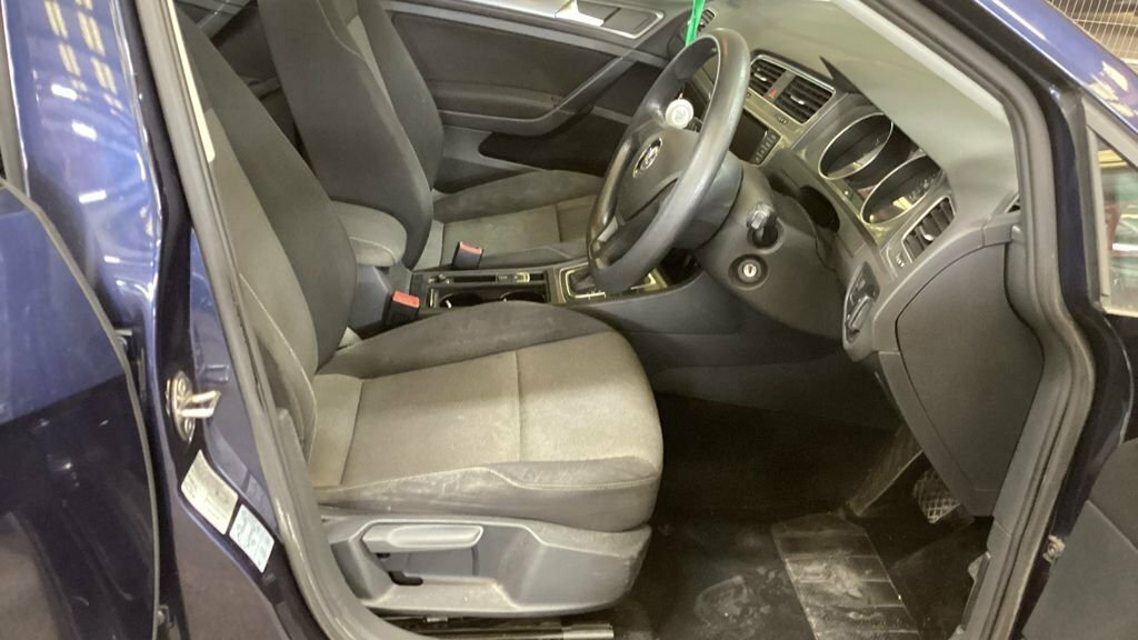 Volkswagen Golf Se Tdi Bluemotion Technology Dsg Blue #11