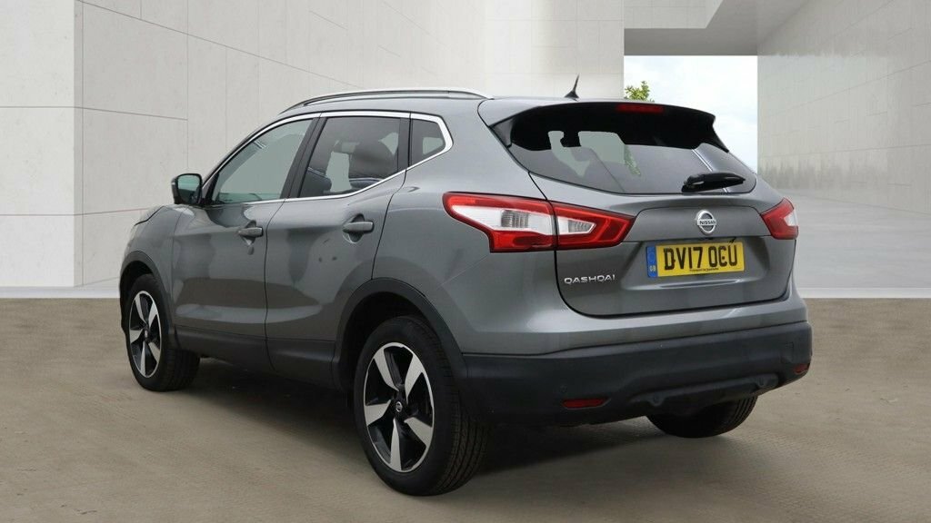 Nissan Qashqai 1.6L N-connecta Grey #3