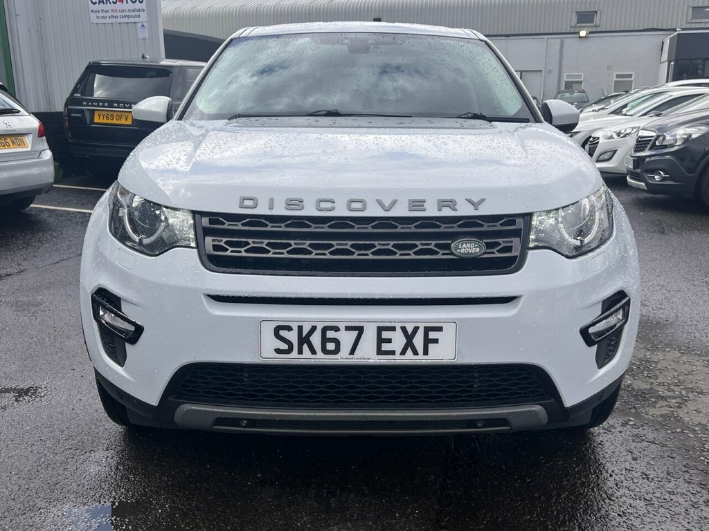 Land Rover Discovery Sport 2L Se Tech White #3
