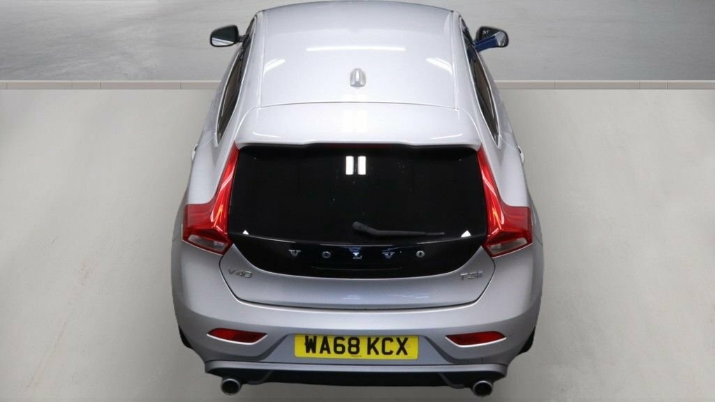 Volvo V40 1.5L R-design Pro Silver #6