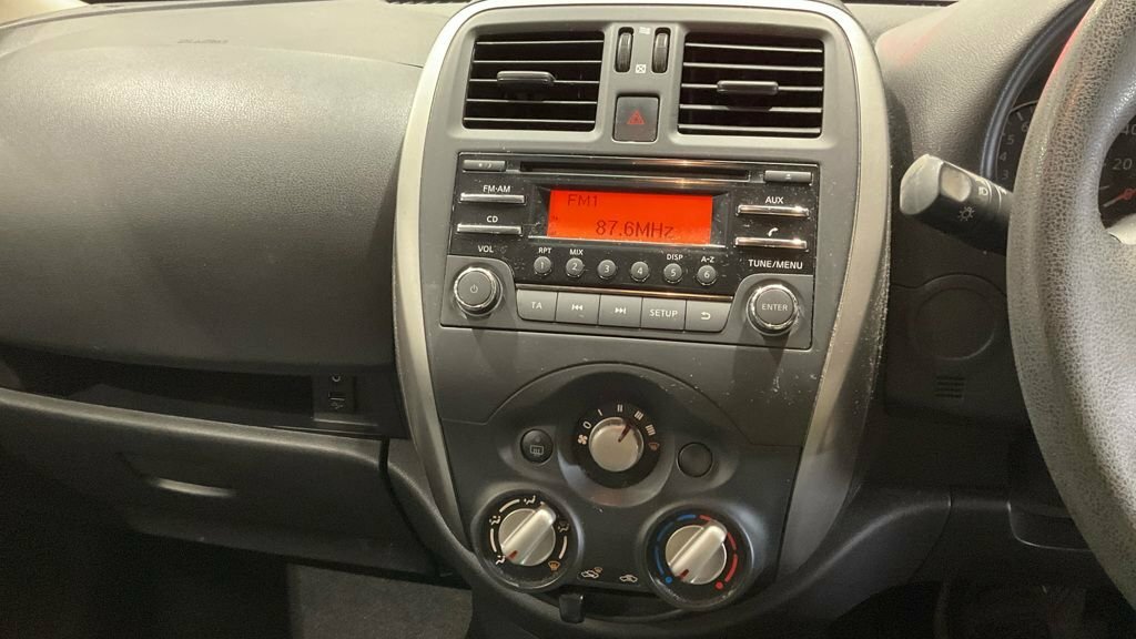 Nissan Micra Hatchback 1.2 Acenta 201515 Blue #10
