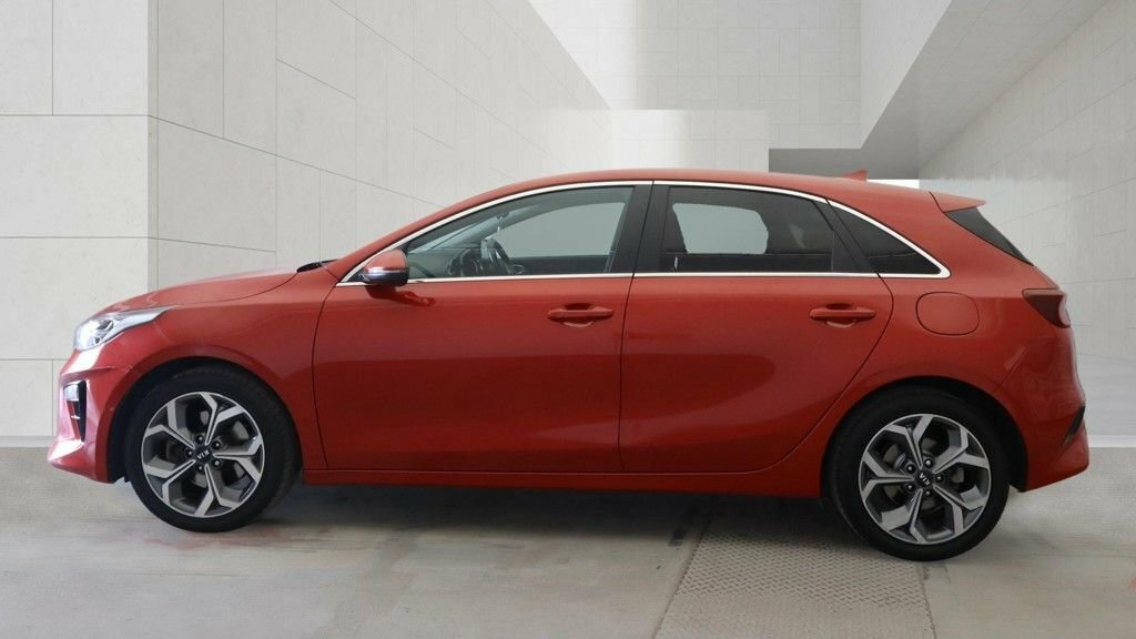 Kia Ceed 1.5L 3 Red #6