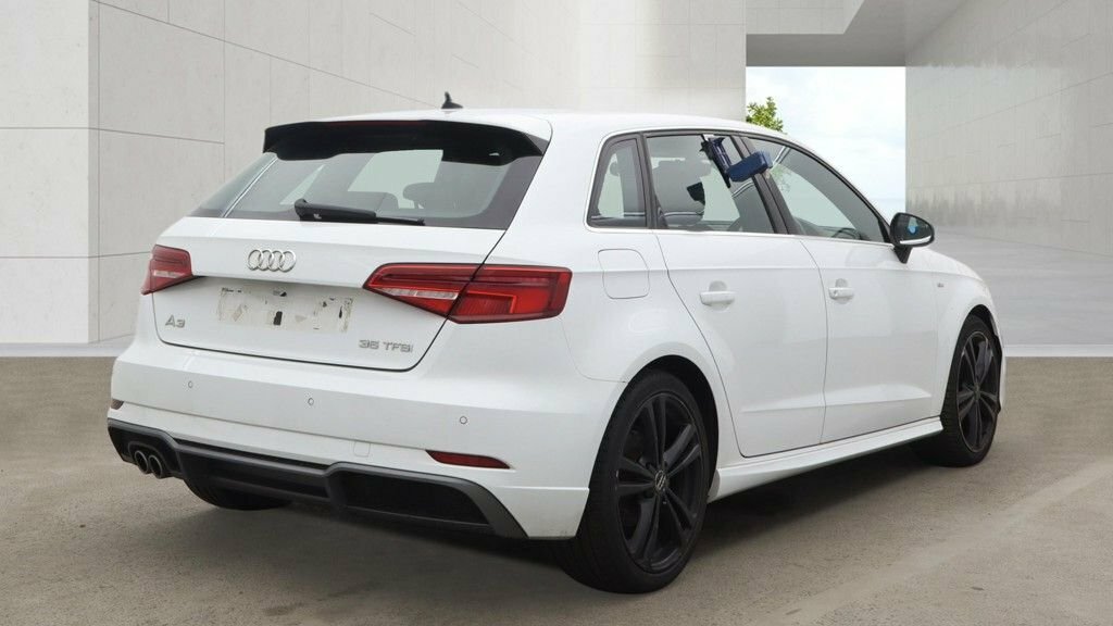 Audi A3 1.5L S Line White #4