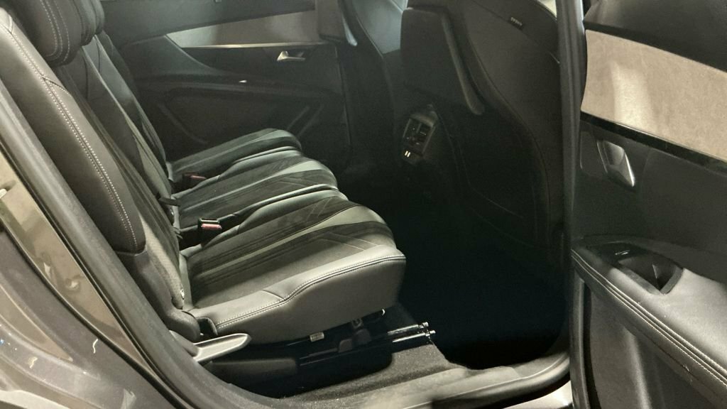 Peugeot 5008 Active Premium Black #10