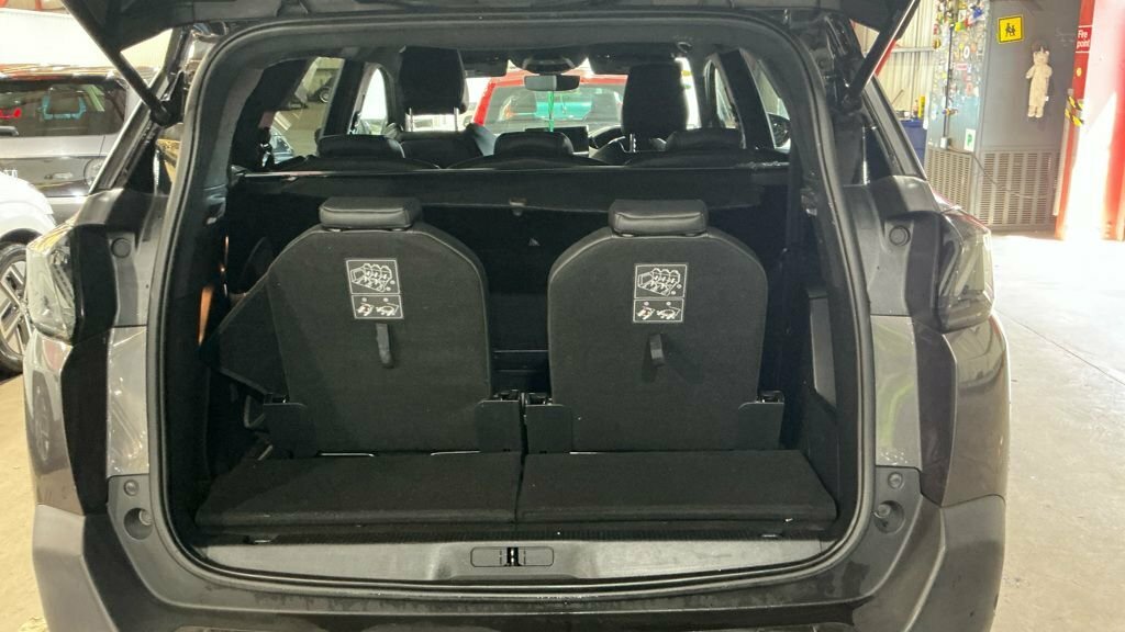 Peugeot 5008 Active Premium Black #9