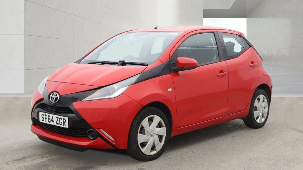 Toyota Aygo 1L X-play Red #2