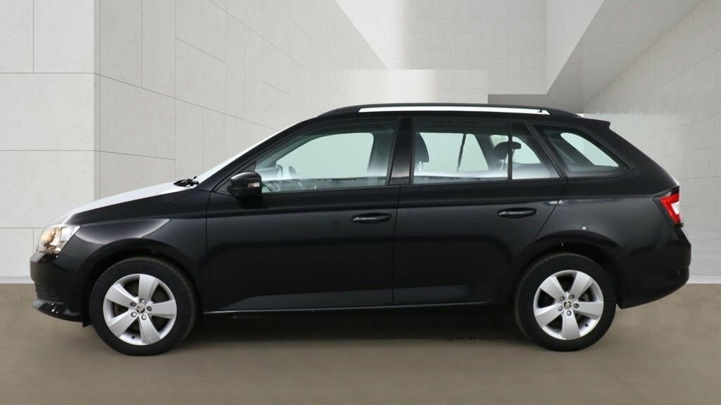 Skoda Fabia 1L Se Black #6