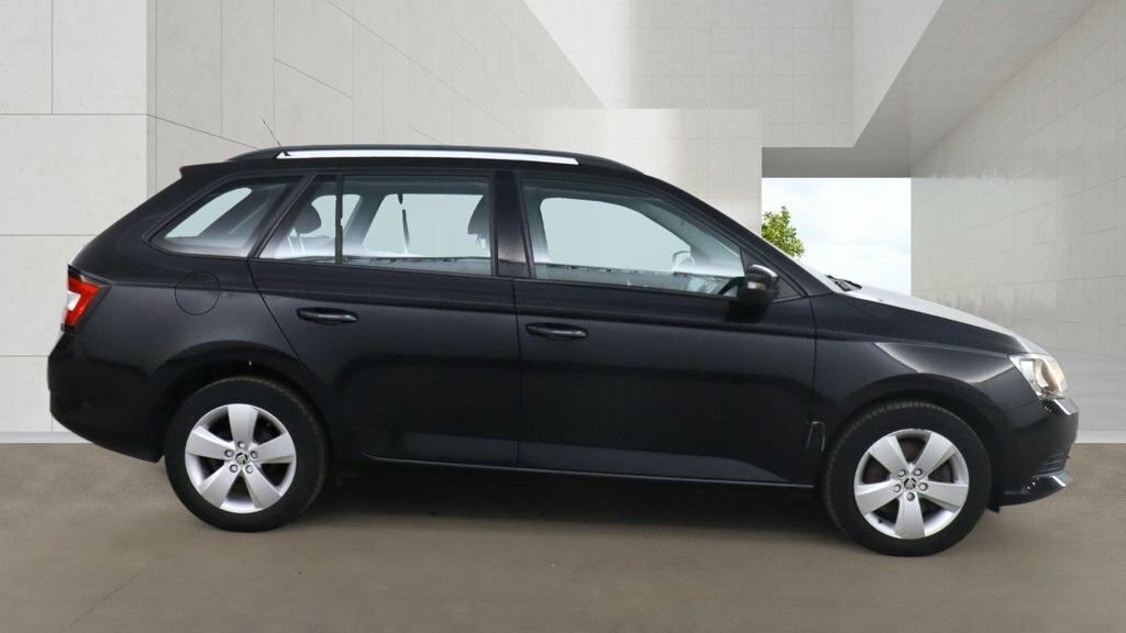 Skoda Fabia 1L Se Black #5