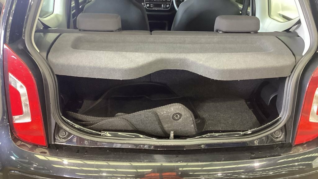 Volkswagen Up 1.0 High Up Silver #8